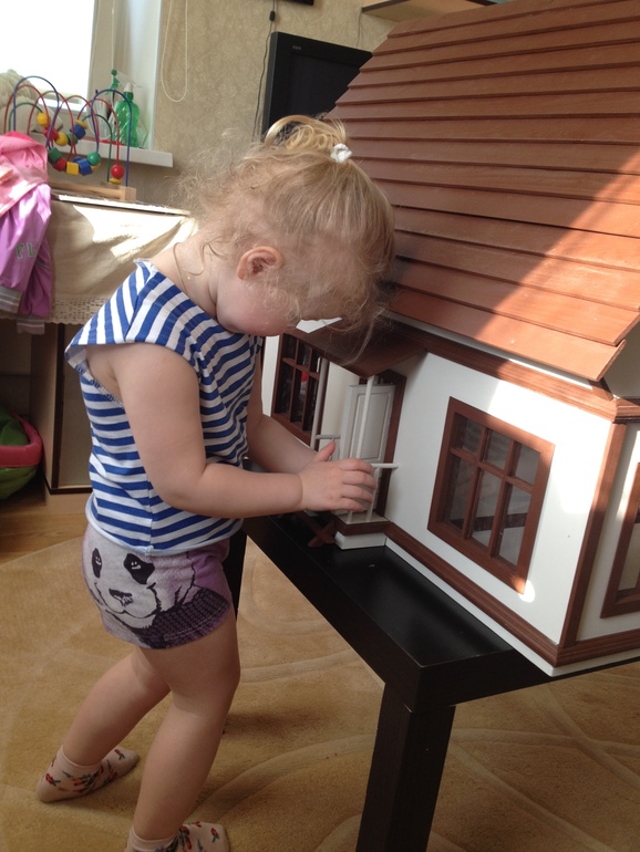 Кукольный домик от нашего папы