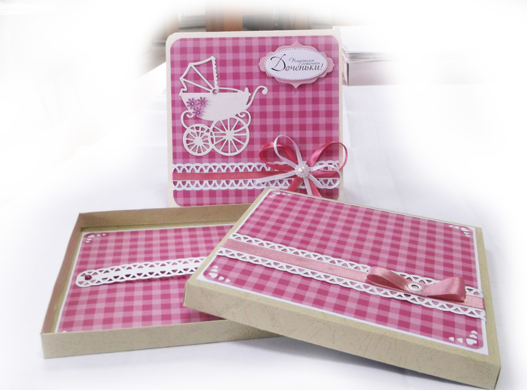 Розовая открыточка - девочка родилась!