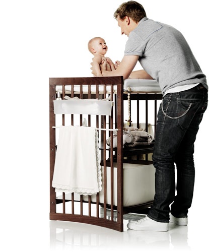 Пеленальный столик stokke care