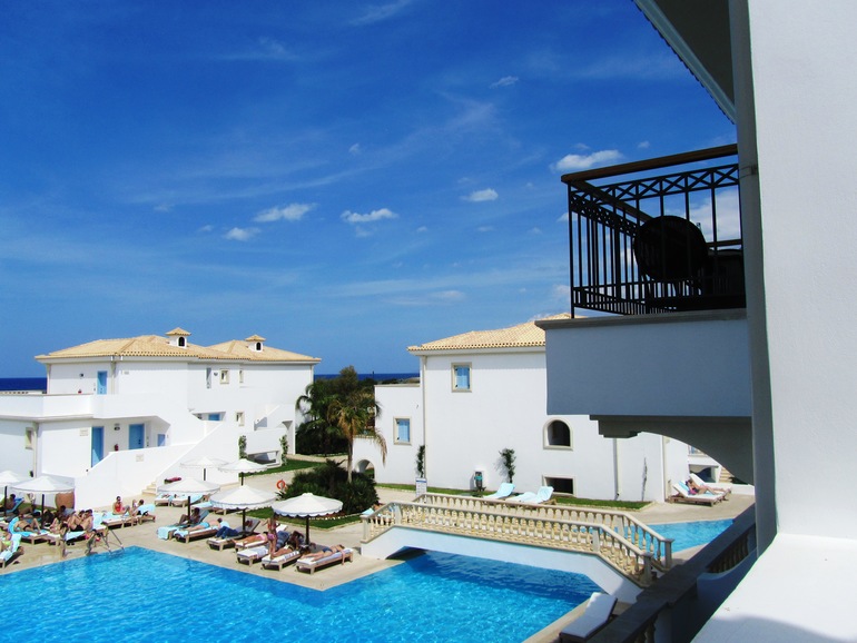 КРИТ. Митсис ЛАГУНА. Фото.