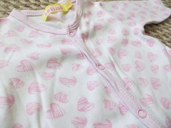 Много вещей на малышку 0-9 мес. Цены от 15 руб. С почтой дружу:)