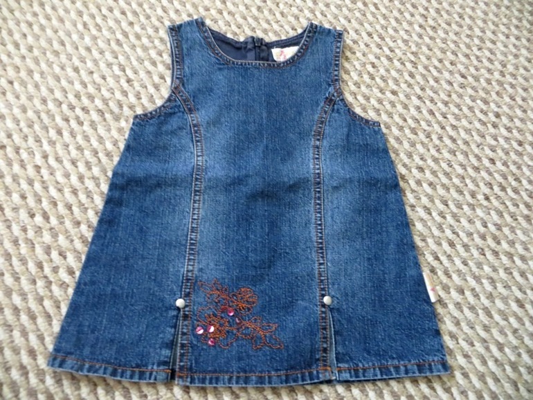 Много вещей на малышку 0-9 мес. Цены от 15 руб. С почтой дружу:)