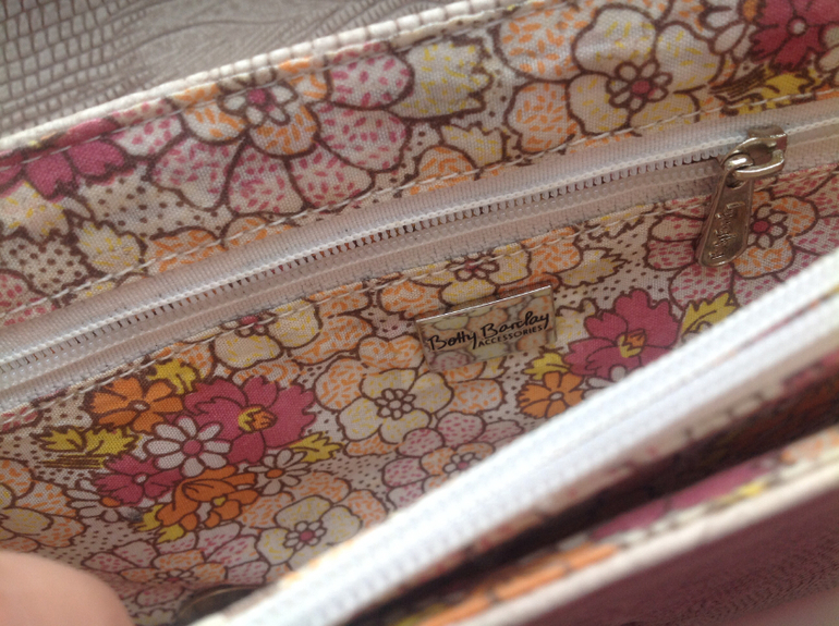 Сумочка-клатч Betty Barclay 1500 р.!!!