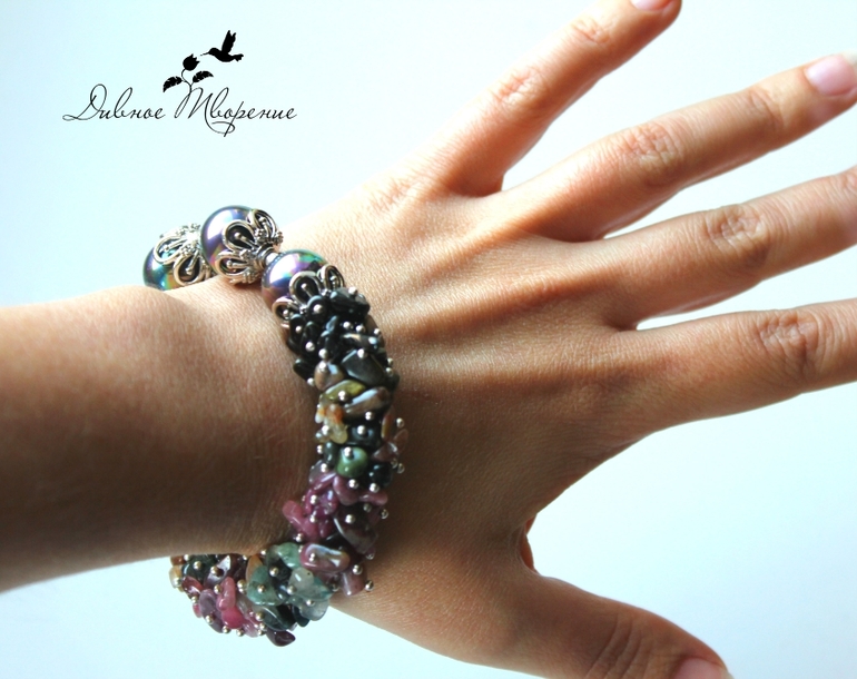 Два браслета с турмалином