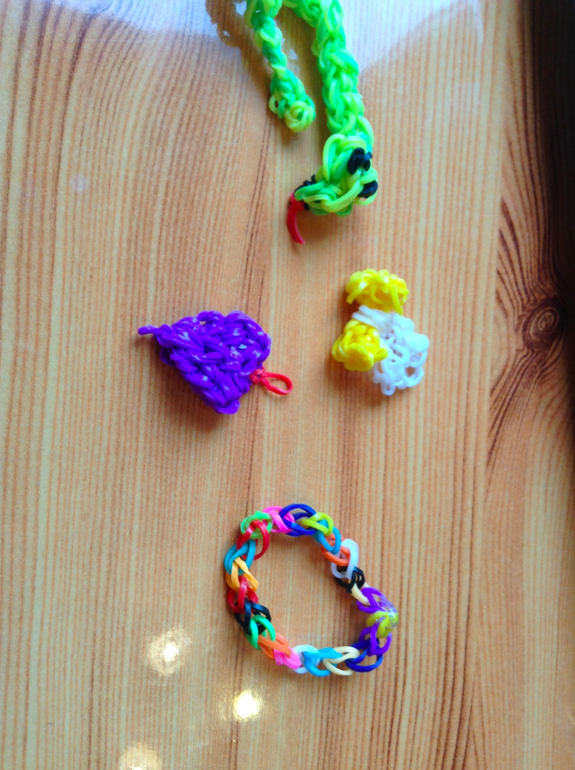 Rainbow loom