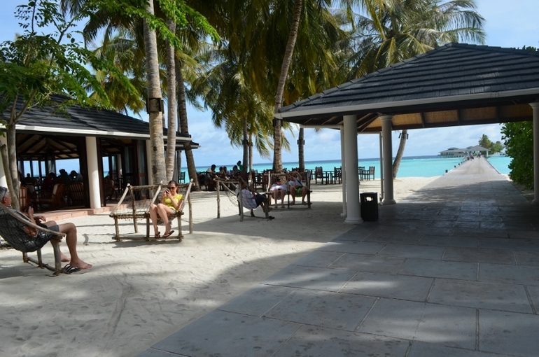 Хороший отель, очаровательное море и скучное питание!