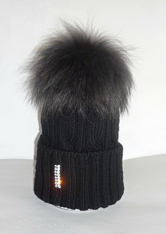 ЖЕНСКИЕ ШАПКИ c мех помпонами, В НАЛИЧИИ и на заказ