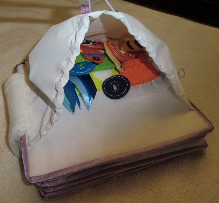 Моя первая развивающая книжка