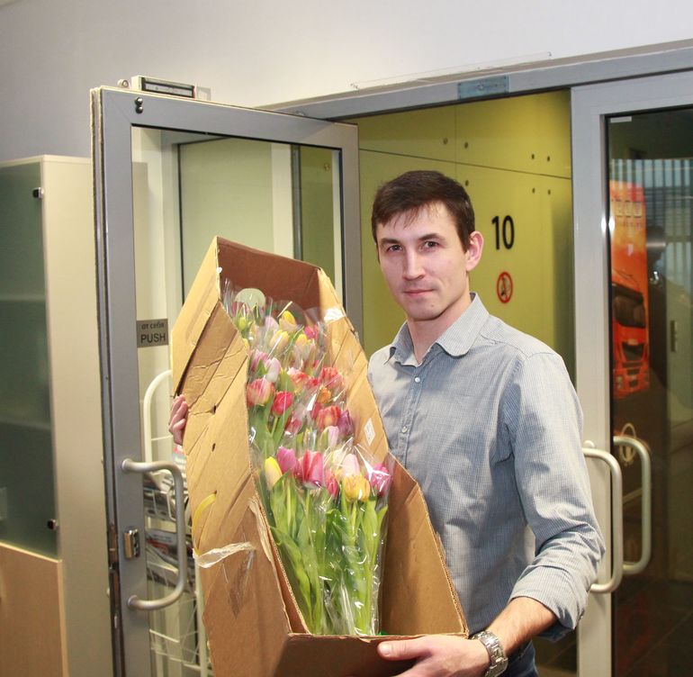 8 марта на работе