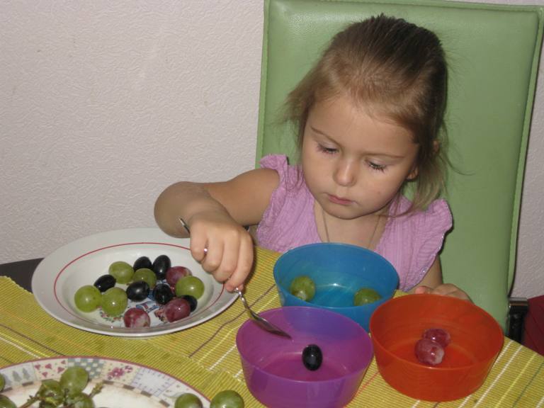 ФМ готовим с детьми. Капкейки с изюмом.