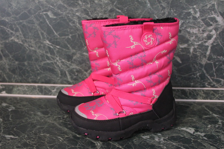 Резиновые сапожки, сандалики, зимняя обувь!