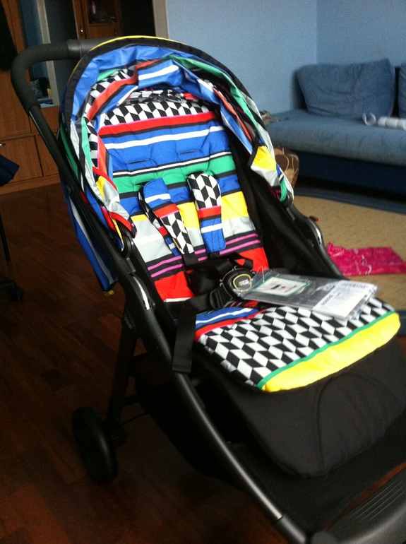 Новый жилец в нашем колясопарке от Mamas & Papas,Armadillo