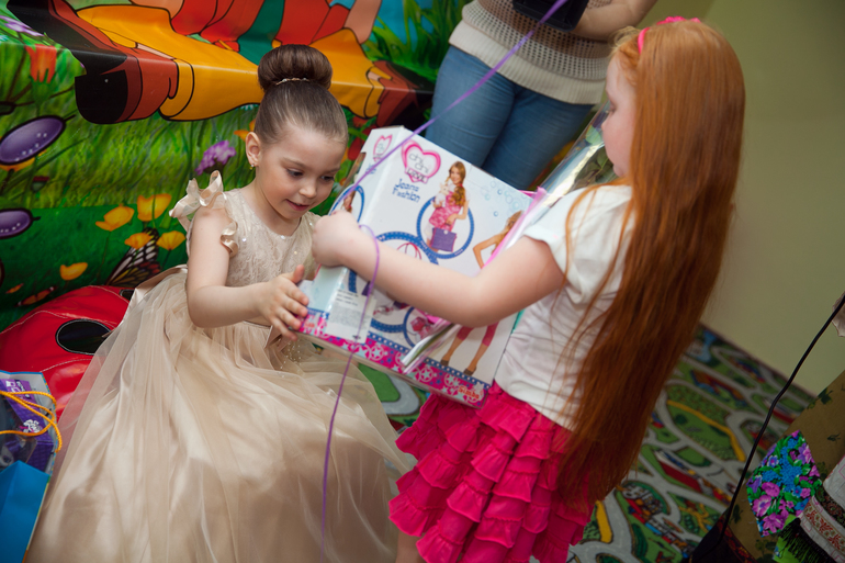 Есении 6 лет. Немного фото с дня рождения