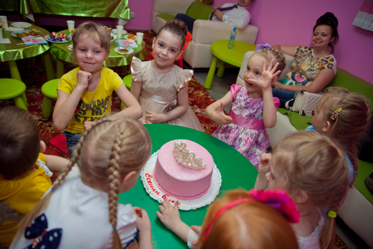 Есении 6 лет. Немного фото с дня рождения