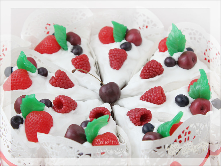 С наступающим праздником!!!