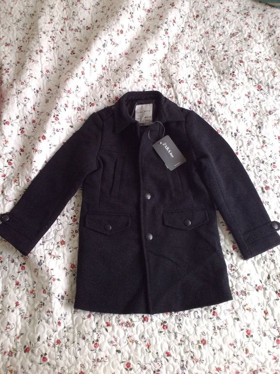 Пальто Zara для мальчика. Размер 4-5 лет. 110 см. 1200 руб