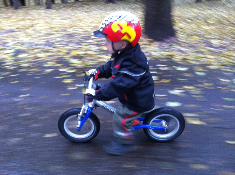 начали предсезонную подготовку к лыжам