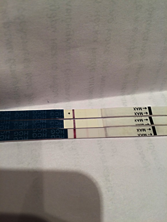 Мазня в первый день задержки. Задержка потом мазня. Задержка месячных. Имплантационная мазня. Тесты до задержки месячных.