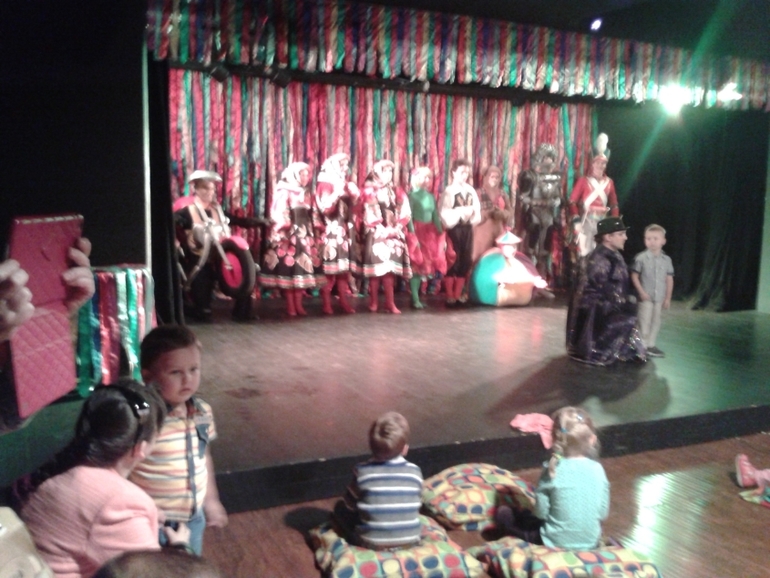 Детский интерактивный спектакль "Бюро игрушек"