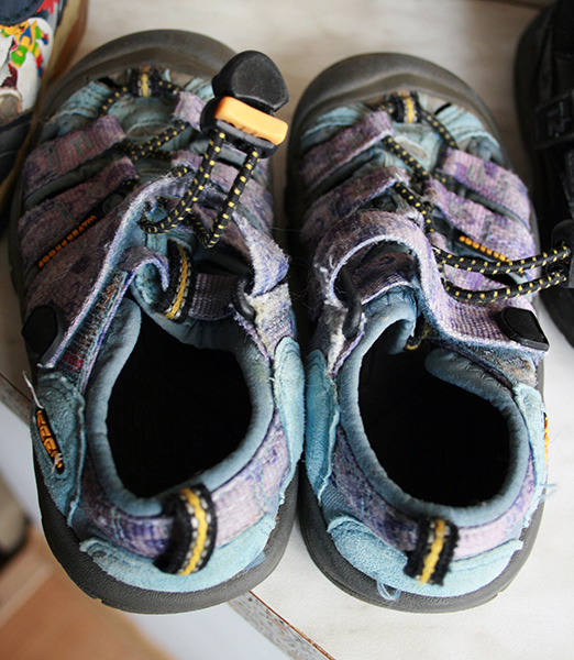 Продам 5 пар обуви 27-28разм: ECCO, KEEN и пр. 1000руб.