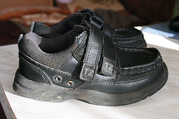 Продам 5 пар обуви 27-28разм: ECCO, KEEN и пр. 1000руб.