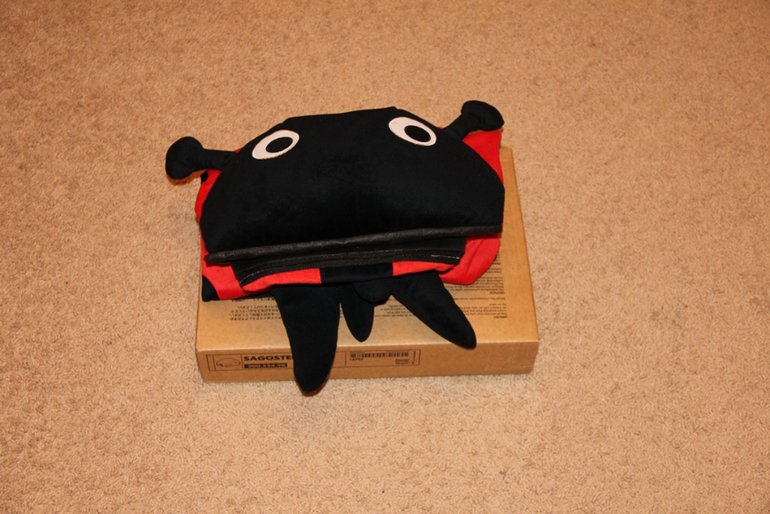 Игрушка Божья коровка.