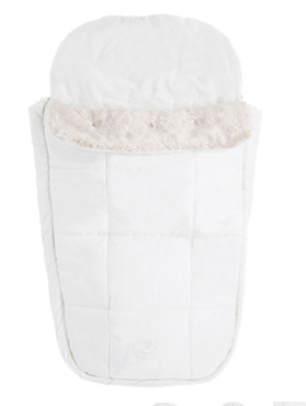 Аксессуары для новорожденных от Mayoral