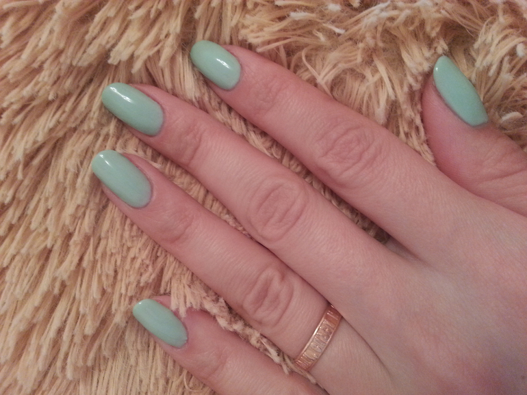 Маникюр и Педикюр.Покрытие SHELLAC,VINYLUX CND Еженедельный Лак для ногтей на дому.Самые низкие цены