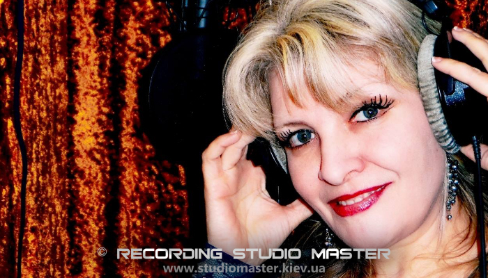 Студия звукозаписи - STUDIO MASTER - www.studiomaster.kiev.ua Запись вокала, запись голоса, обработка вокала, аранжировка, сведение,мастеринг, песня в подарок, подарочный сертификат на запись песни в студии, видео продакшн.