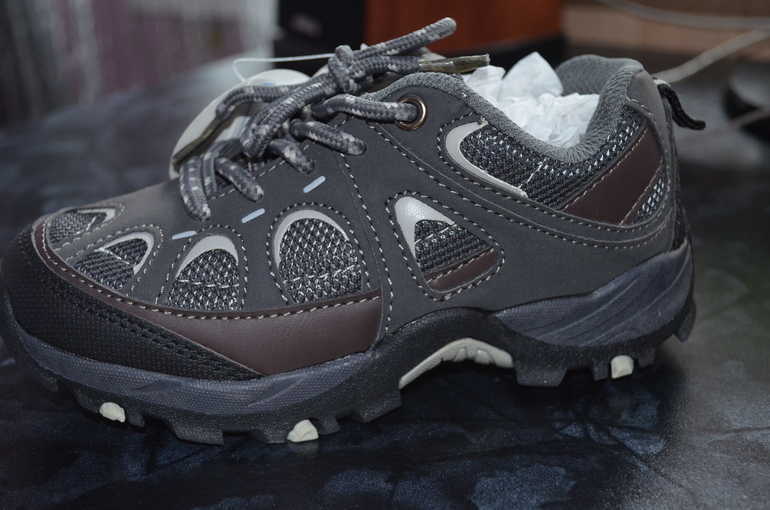 Наша весна. ЛАсси д/с с машинками.