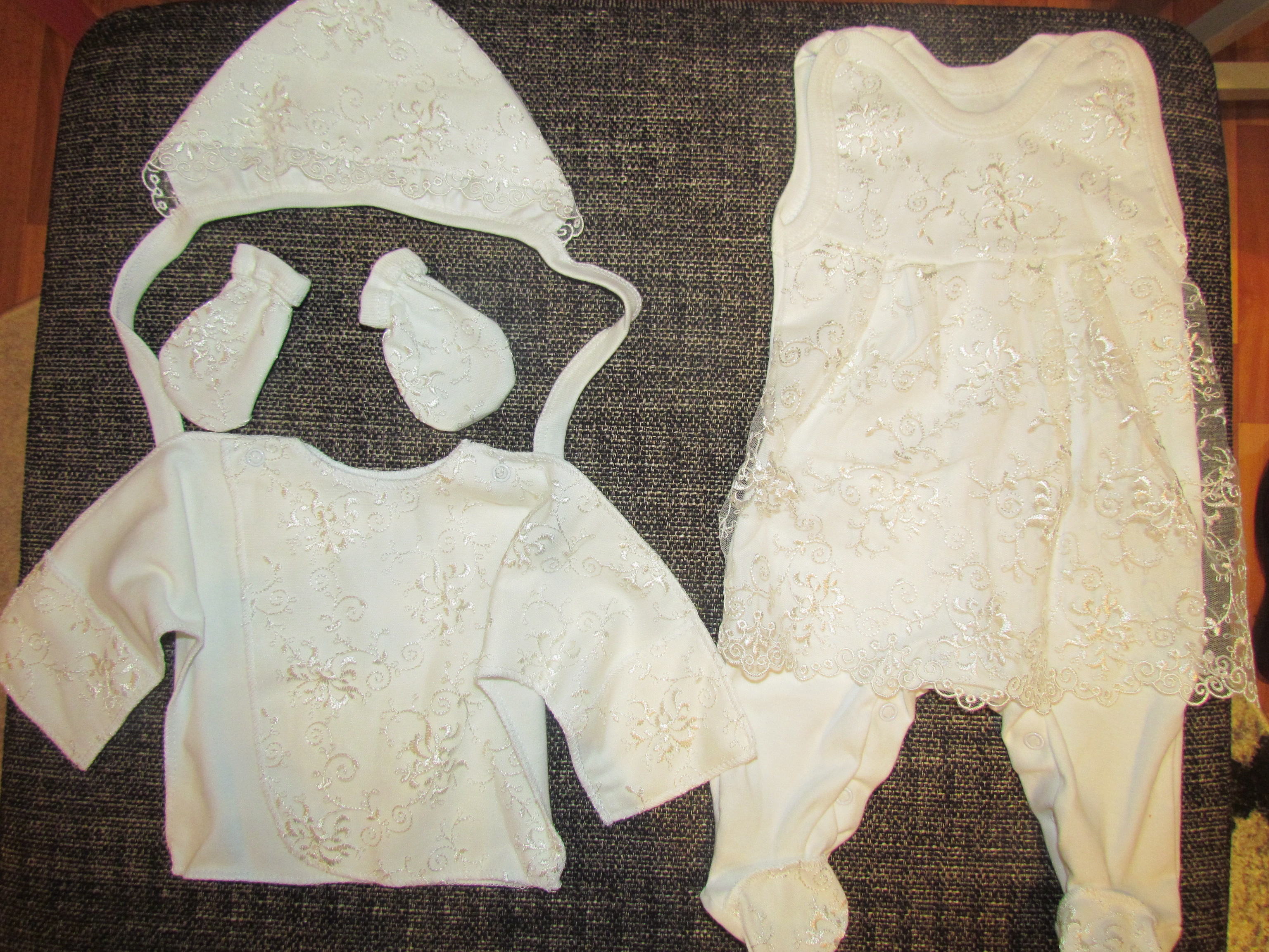 наш наряд на выписку в апреле!