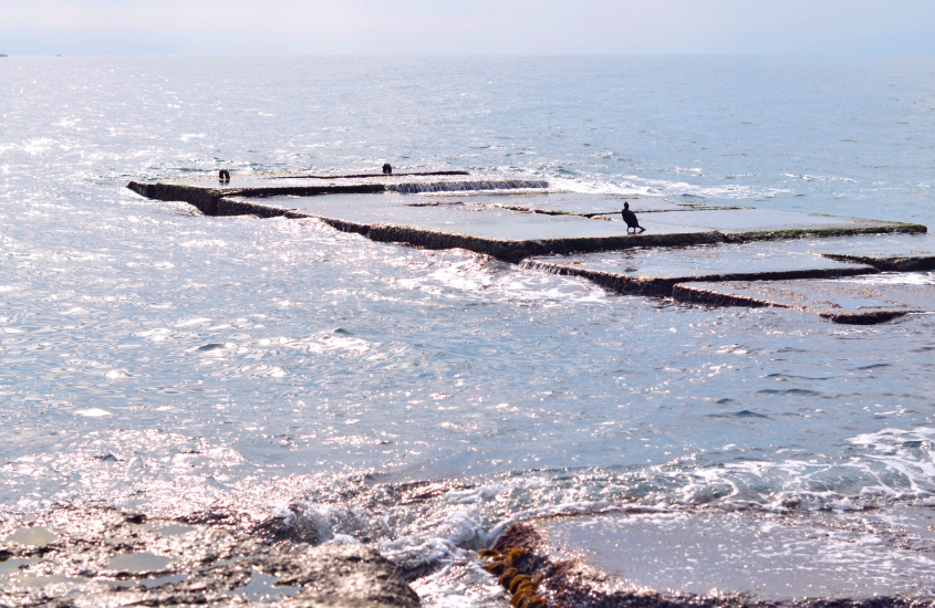 Ялта,набережная,февраль)