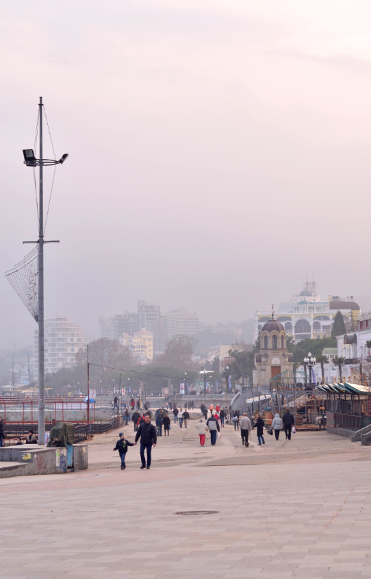 Ялта,набережная,февраль)