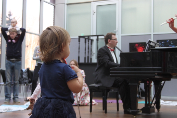 17 мая 12:00 Два портрета: Испания и Франция (Классика малышам 0+)