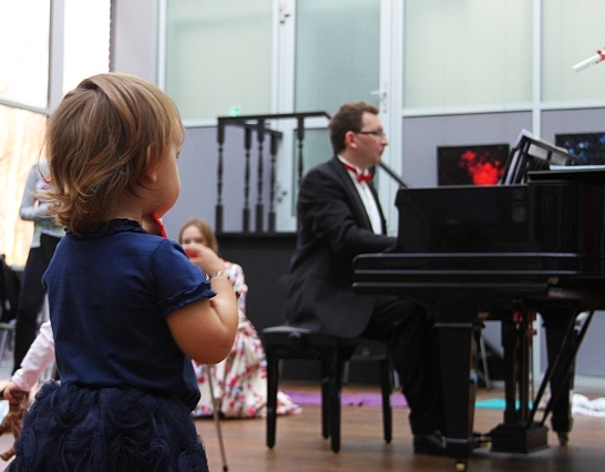 Игры-прогулки по усадьбам Подмосковья с семейным путеводителем