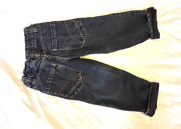 На стройную девочку. Москва и почта.