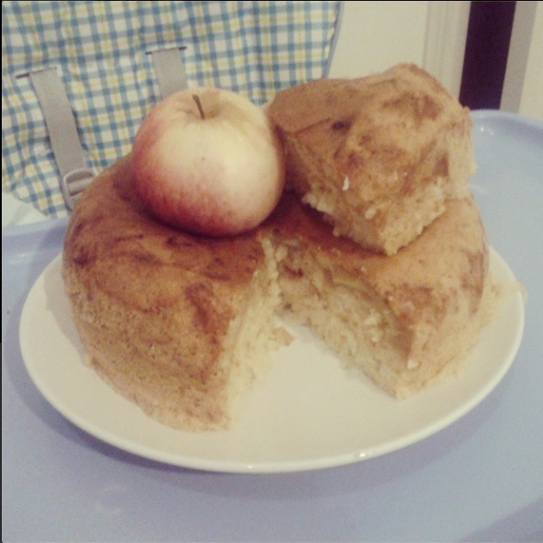 Рецепты для мультиварки.1.Шарлотка.