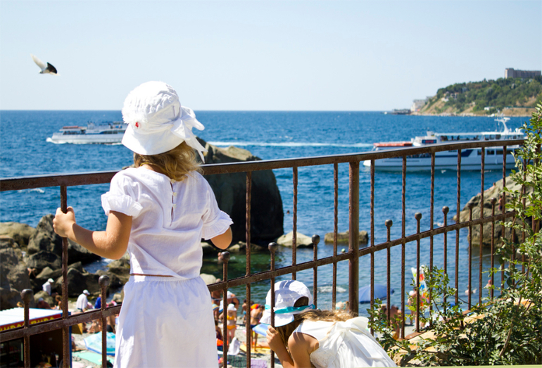 Нимфы в Алупкинском саду. Воронцовский парк
