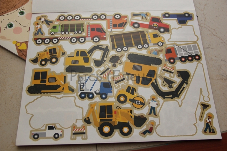 Наклейки, альбом Лица и штампы от Melissa&Doug;