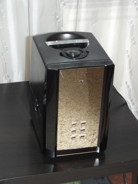 Увлажнитель воздуха BORK H500. Санкт-Петербург.