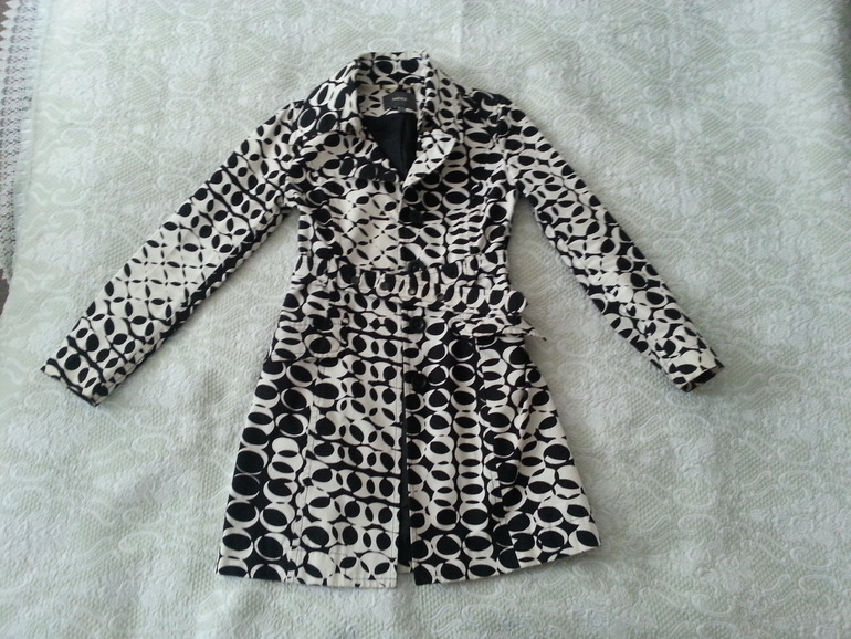 Продам плащ MEXX