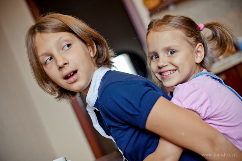 две сестренки!