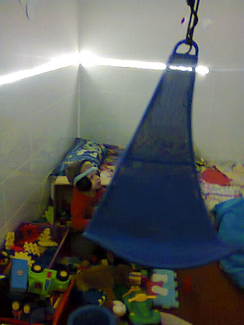 Томатис-терапия в Атлантисе. Фото с нашего 1 курса.