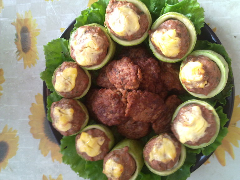 Кабачки фаршированные