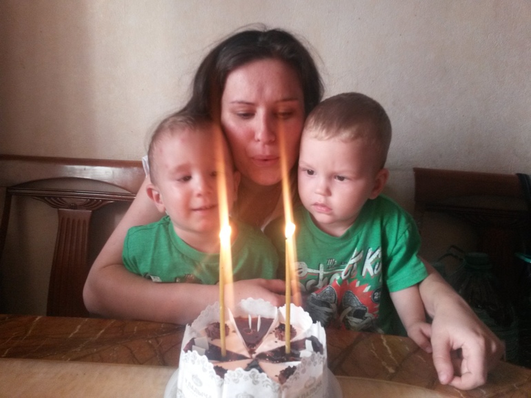 нам уже 2!!!))