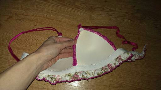 В наличии! Плотный шёлковый бюстик (Чашечка B) - 250руб.