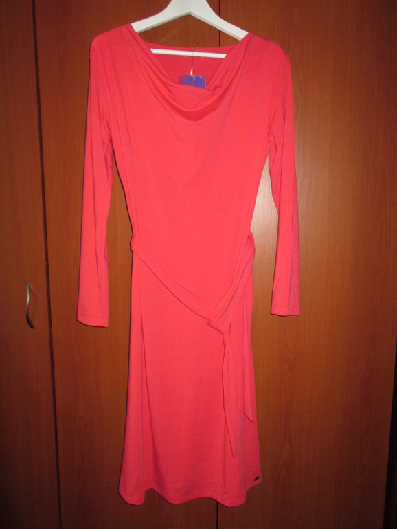 Продам новое платье для беременных и кормящих ТМ