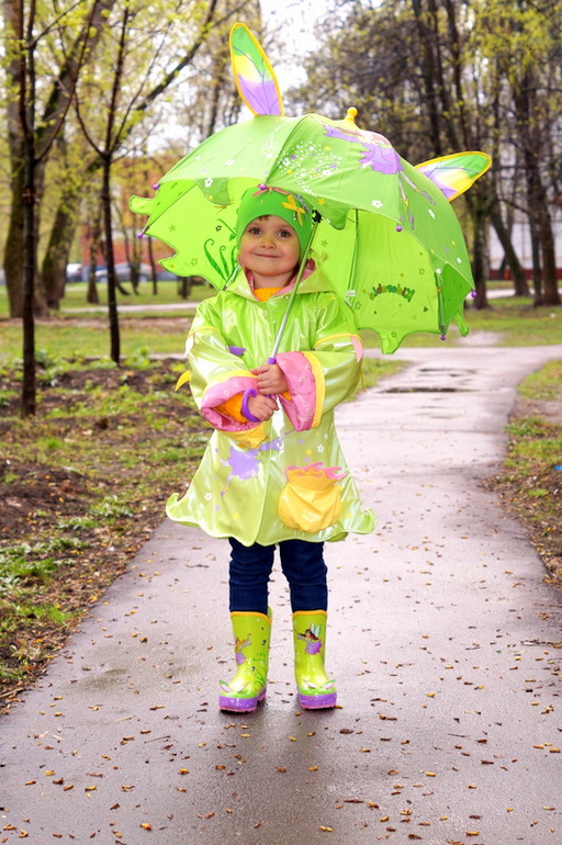 Сезон прогулок под дождем открыт!
