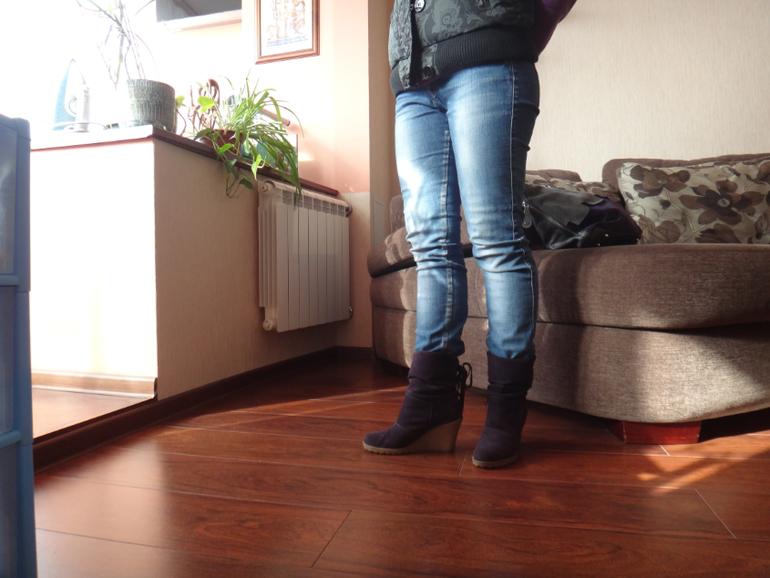 Продаю сапожки Carlo Pazolini 35 разм.