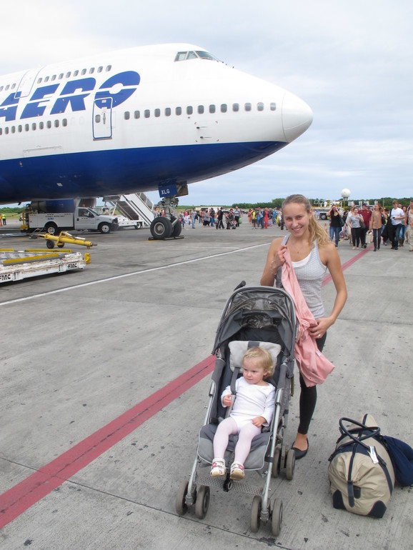 Пунта-Кана с дочкой в 1,4 года, декабрь.